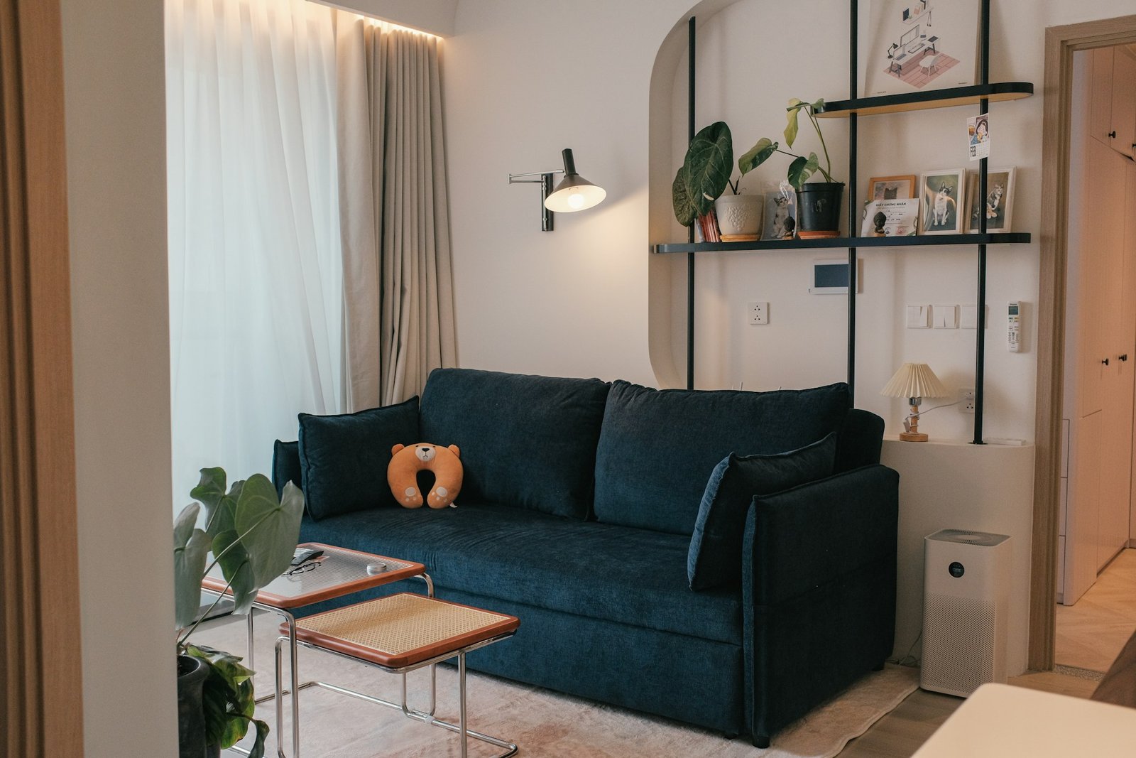 Couch in einem Wohnzimmer